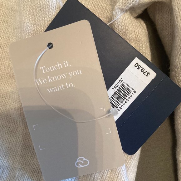 Lucky Brand V- Neck Ivory Sweater - NWT - Picture 8 of 9